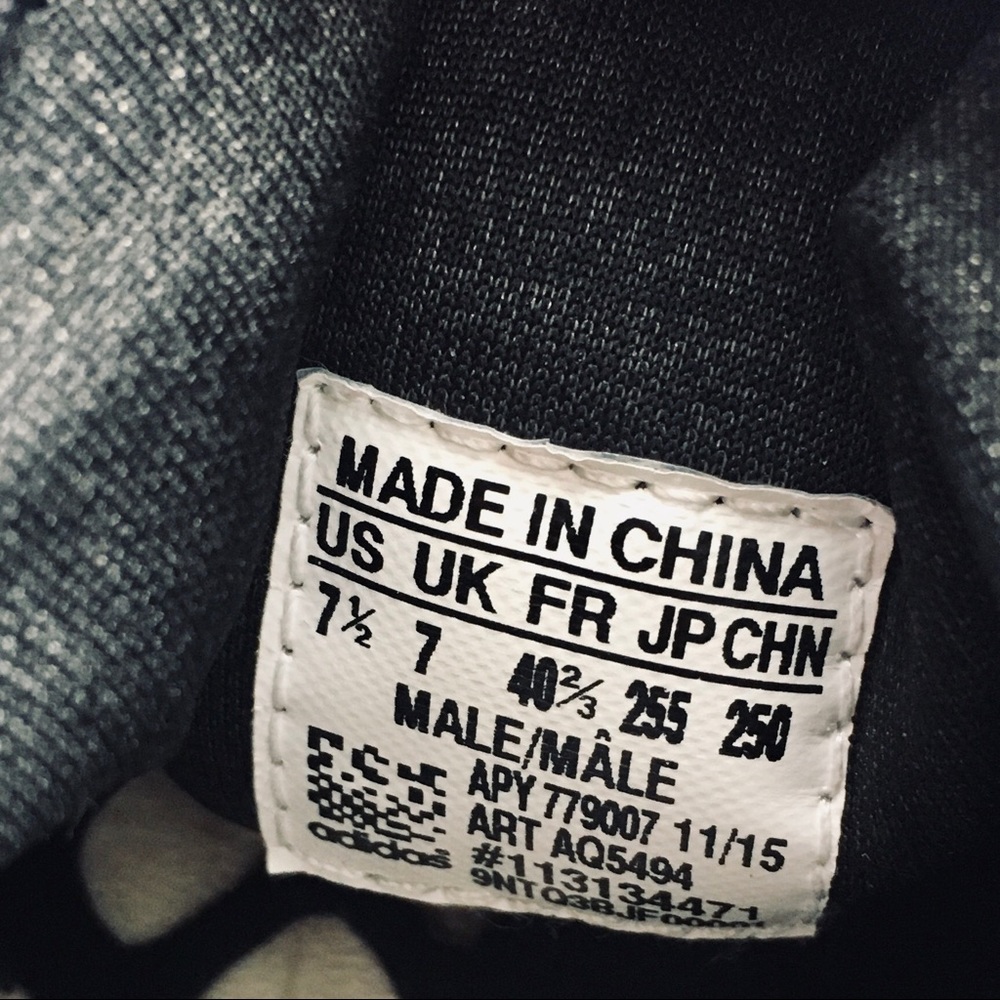 Yohji Yamamoto x Adidas y3 Retro BOOST Sneakers - Picture 4 of 11